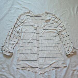 Croft & Barrow Women's Long Sleeve Top with Black Stripes